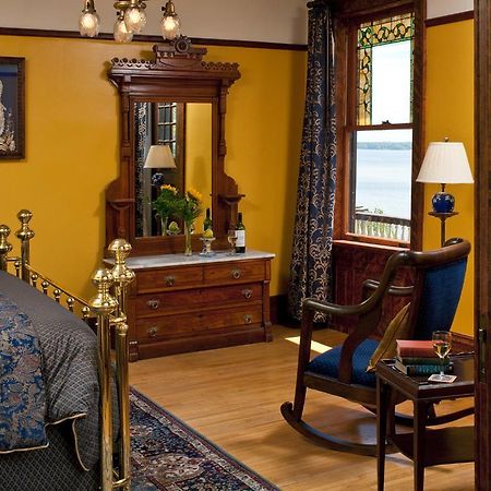Old Rittenhouse Inn Бейфийлд Екстериор снимка