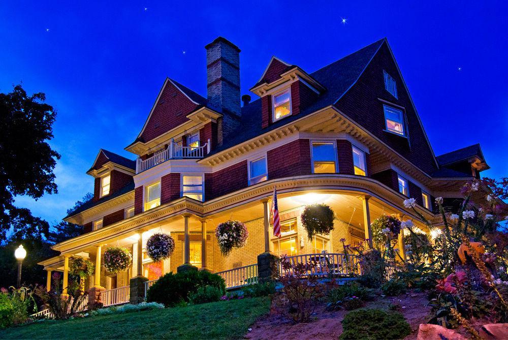 Old Rittenhouse Inn Бейфийлд Екстериор снимка